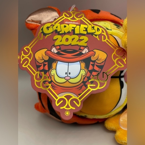 Kidrobot Garfield Year of the Tiger 8" Plush Window Clinger, NWT - Picture 9 of 13